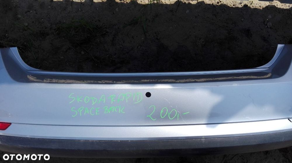 SKODA RAPID ZDERZAK TYŁ SPACEBACK - 4