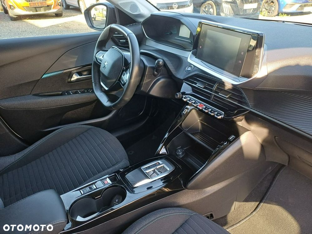 Peugeot 208 Elektromotor 136 E-Style - 12