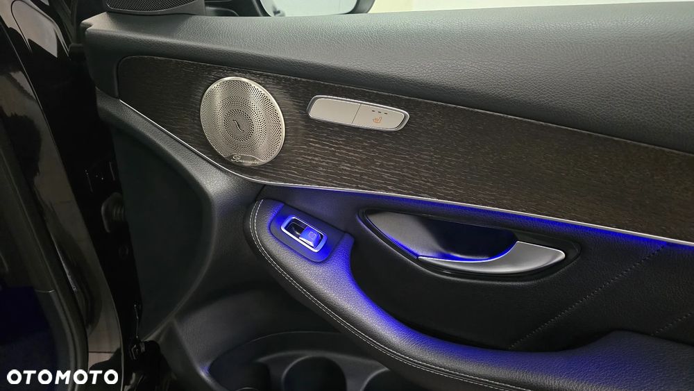 Mercedes-Benz GLC 300 de 4Matic 9G-TRONIC AMG Line Plus - 19