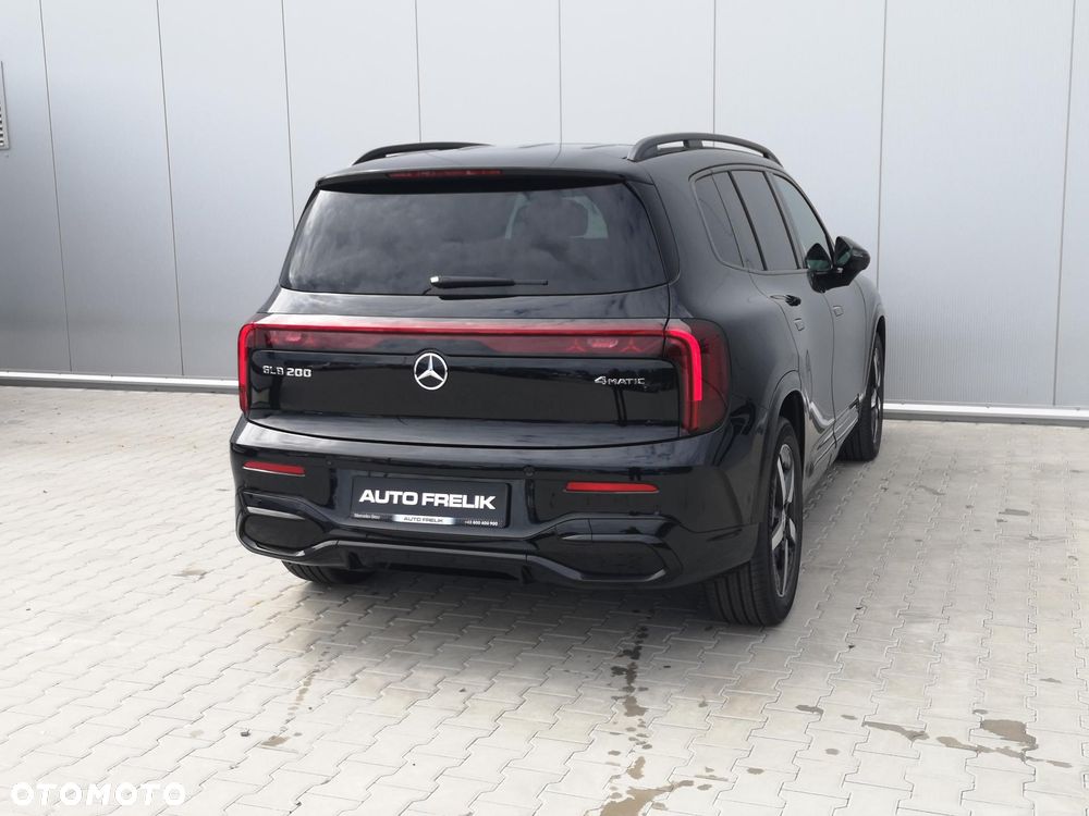 Mercedes-Benz GLB 200 mHEV 4-Matic 8G-eDCT - 9