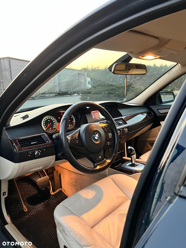 BMW Seria 5 - 27