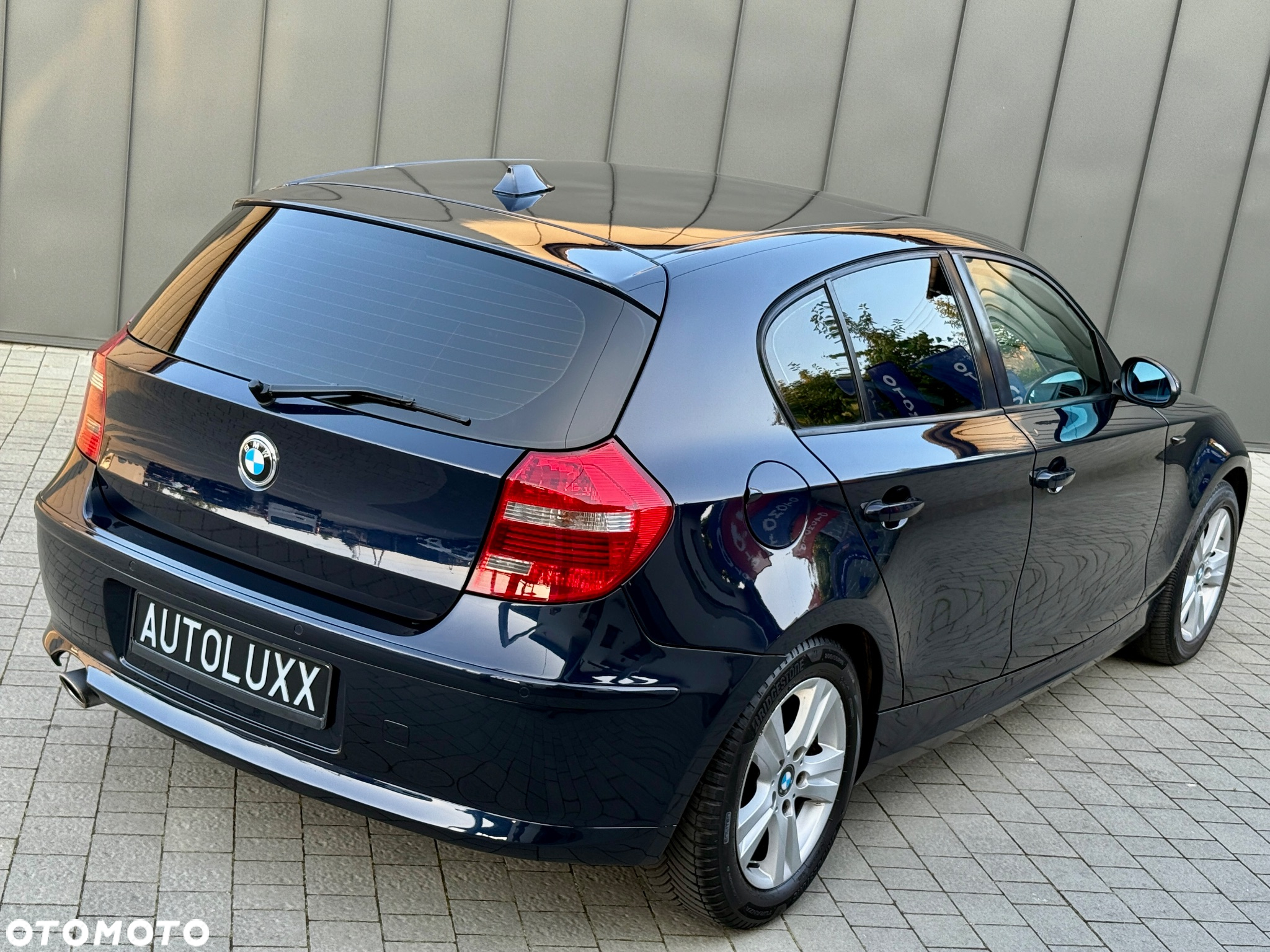 BMW Seria 1 120d - 29