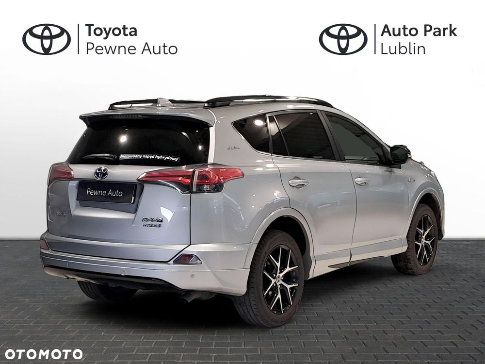 Toyota RAV4 - 5