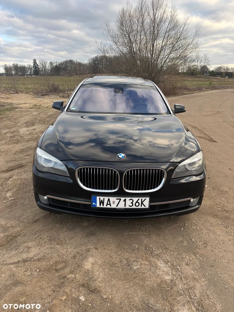 BMW Seria 7 - 8