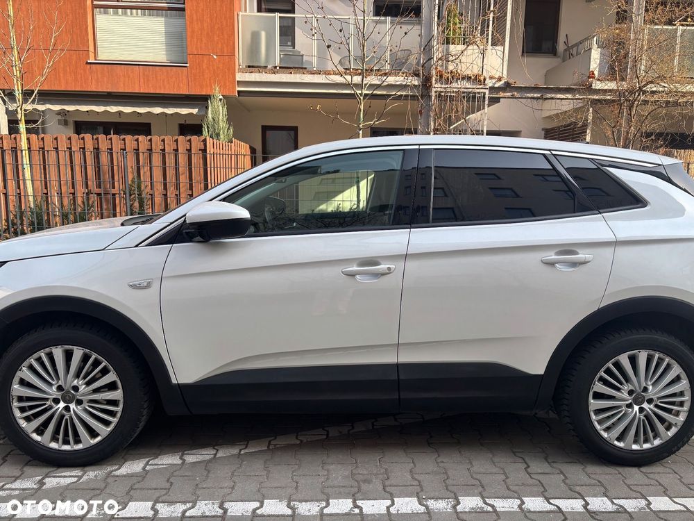 Opel Grandland X 1.2 T GPF Elegance S&S - 6