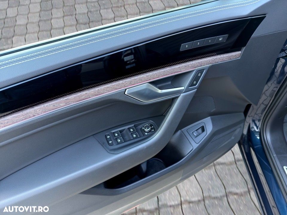Volkswagen Touareg - 18