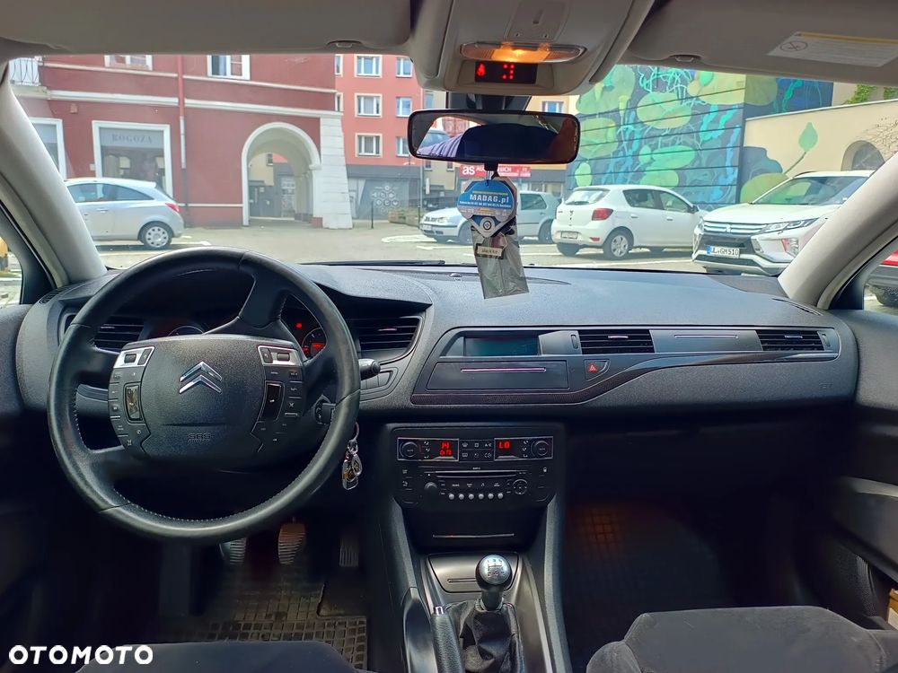 Citroën C5 HDi 110 FAP Confort - 9
