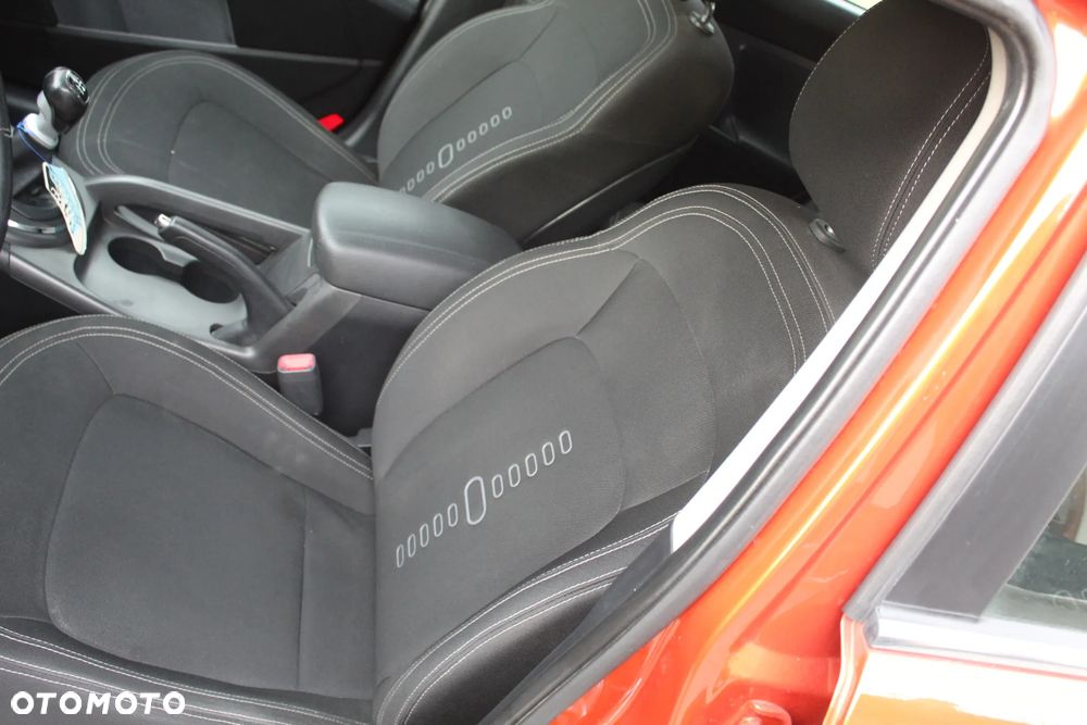 Kia Sportage 2.0 CRDI 4WD Attract - 10
