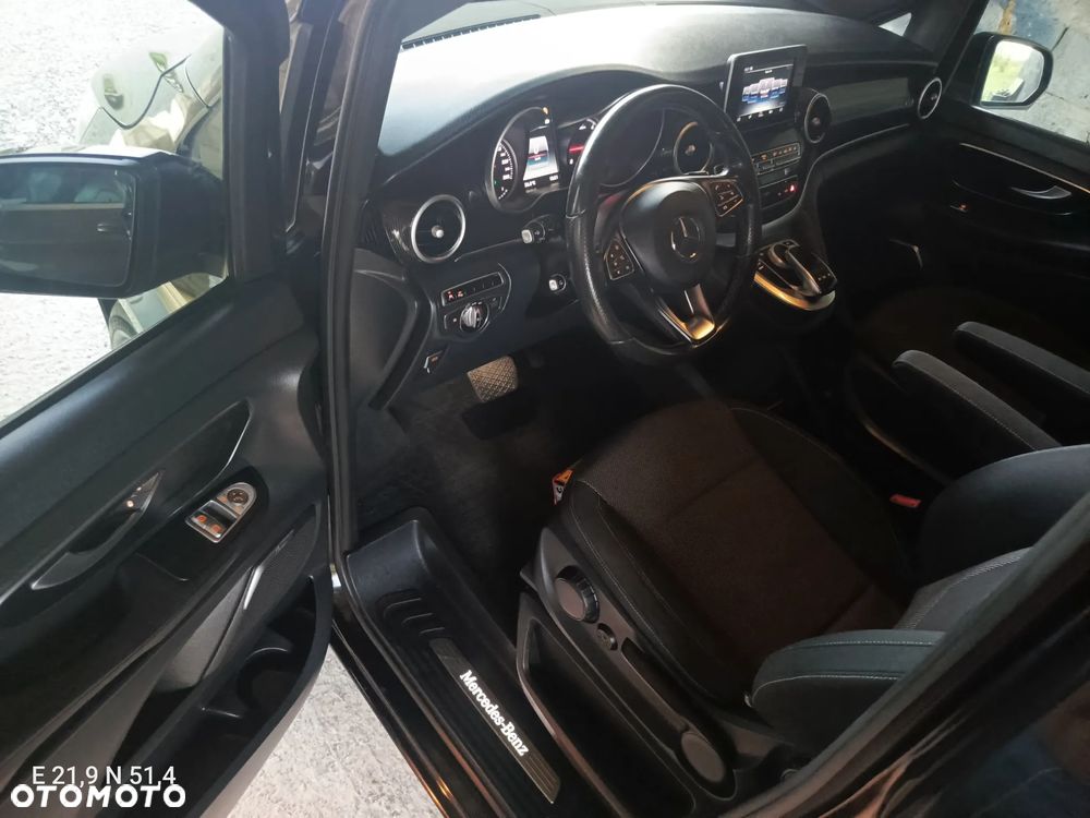 Mercedes-Benz Klasa V 220 CDI Avantgarde 7G-Tronic (d³ugi) - 38