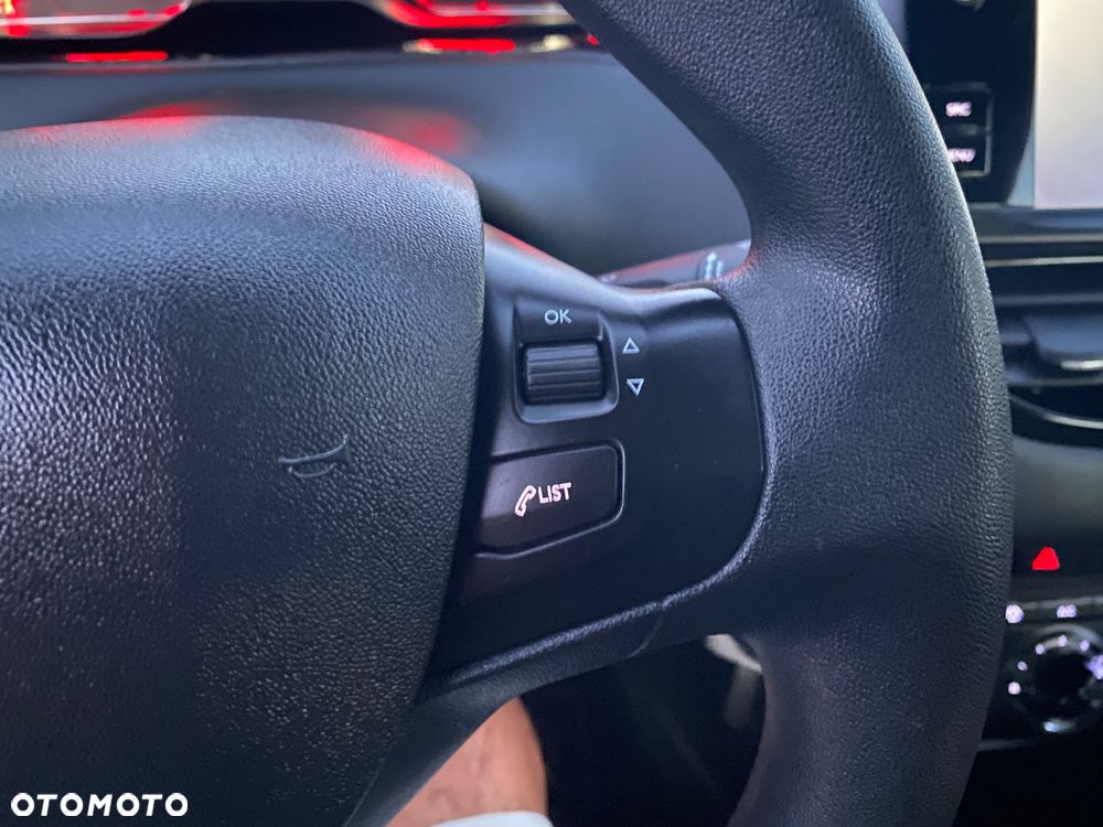 Peugeot 208 68 VTI Active - 21