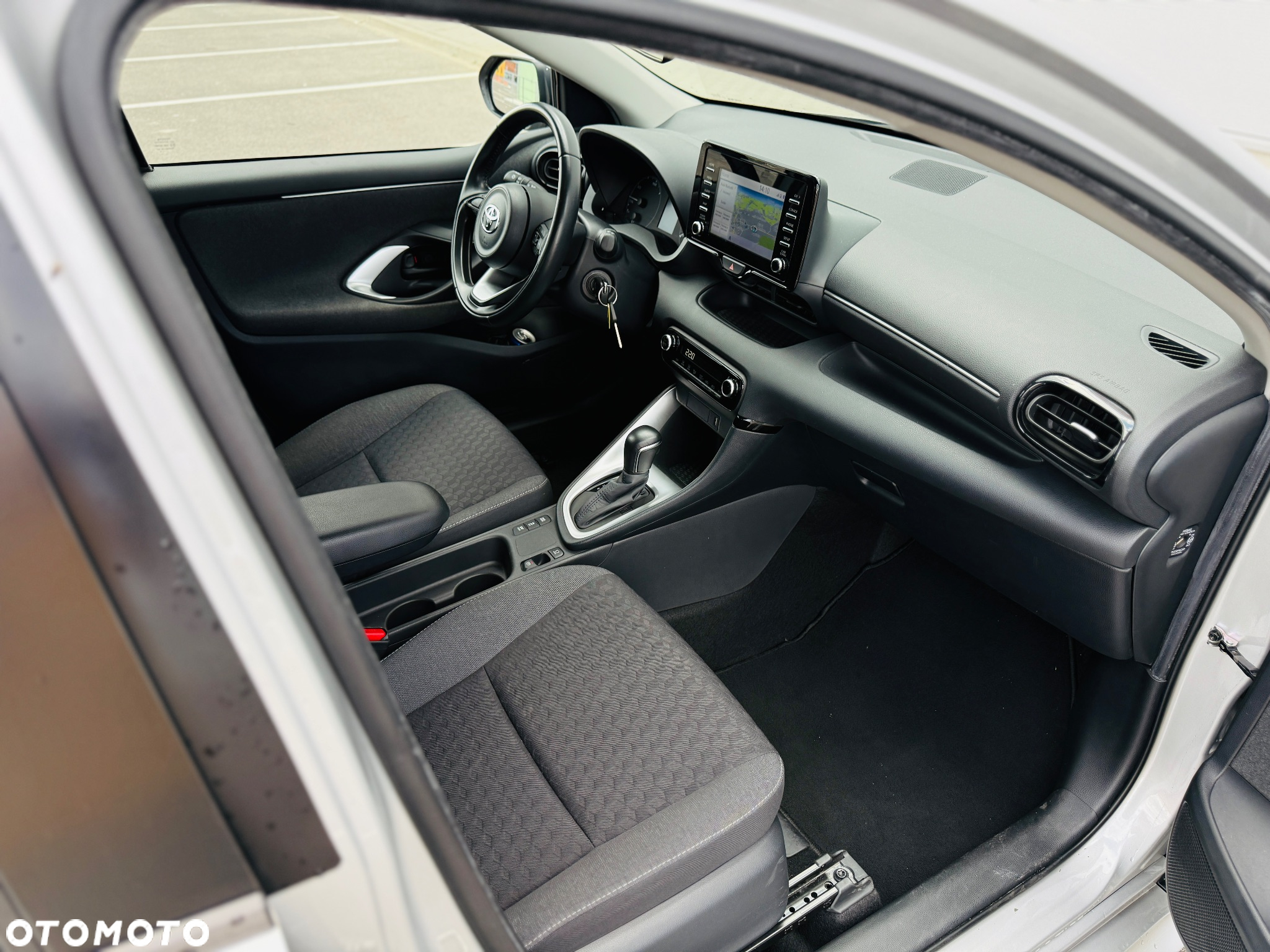 Toyota Yaris - 13