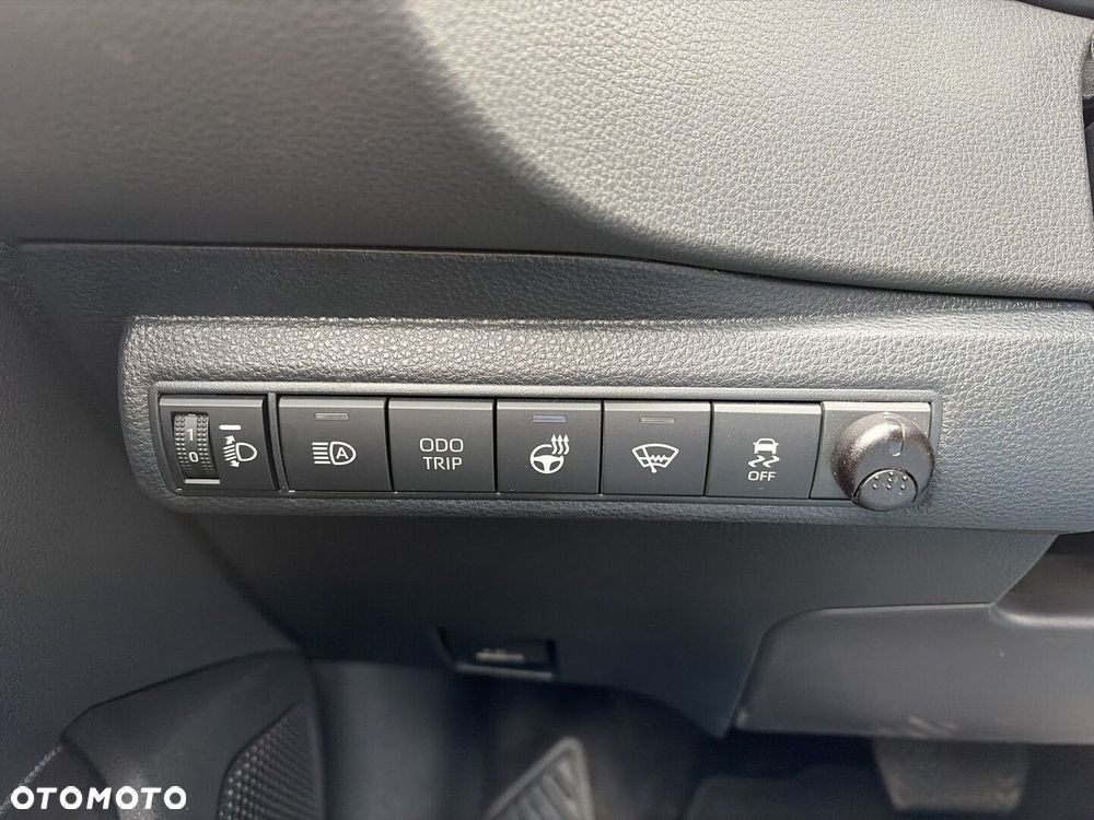 Toyota Corolla 1.8 Hybrid Comfort - 26