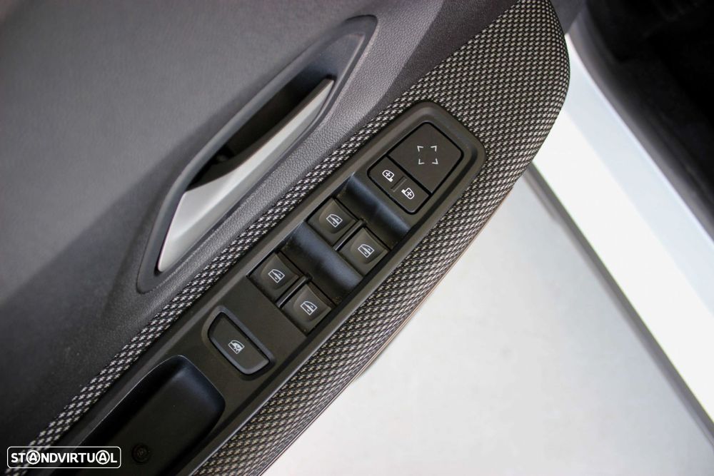 Dacia Sandero 1.0 TCe Stepway Essential - 13