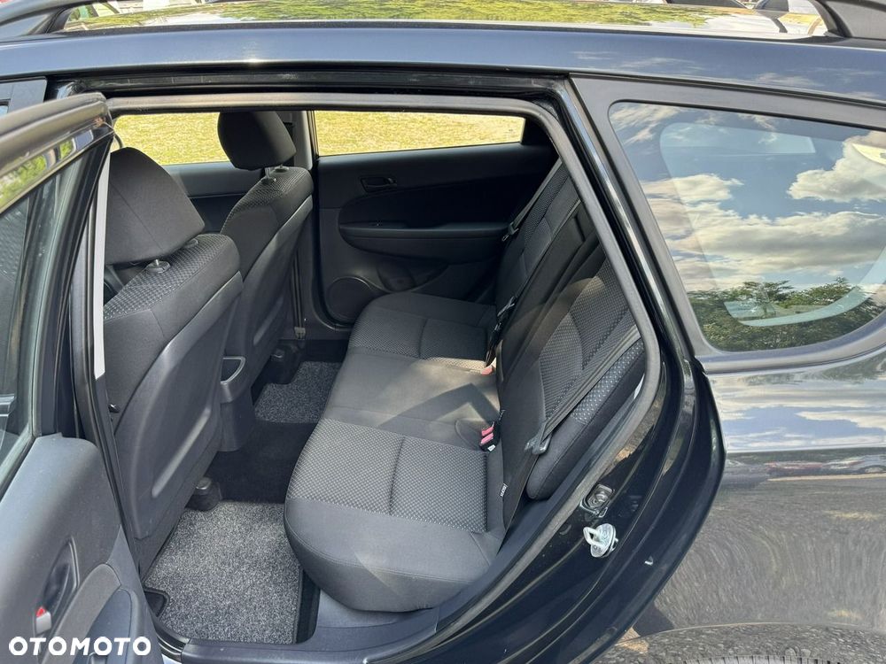 Hyundai i30 i30cw 1.4 FIFA WM Edition - 18