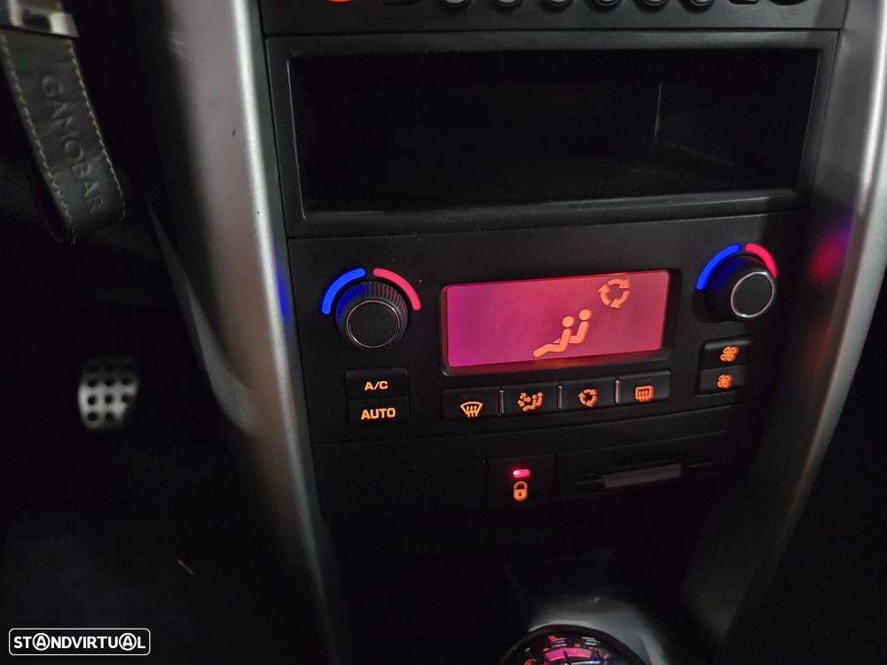 Peugeot 207 1.4 HDi Sport - 20