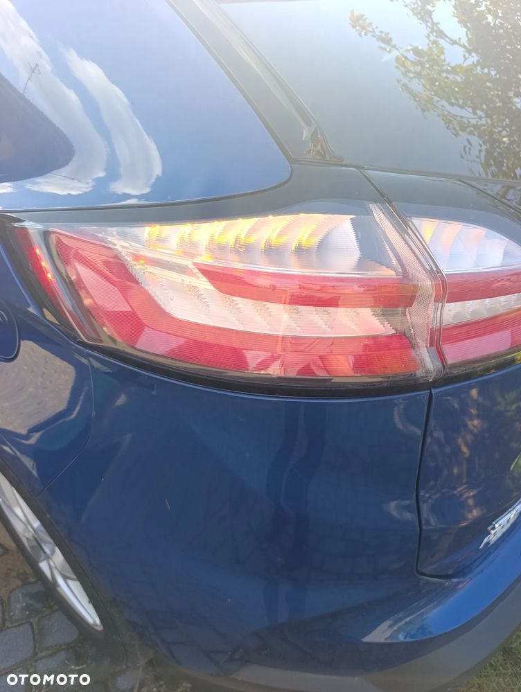 Ford Edge - 16