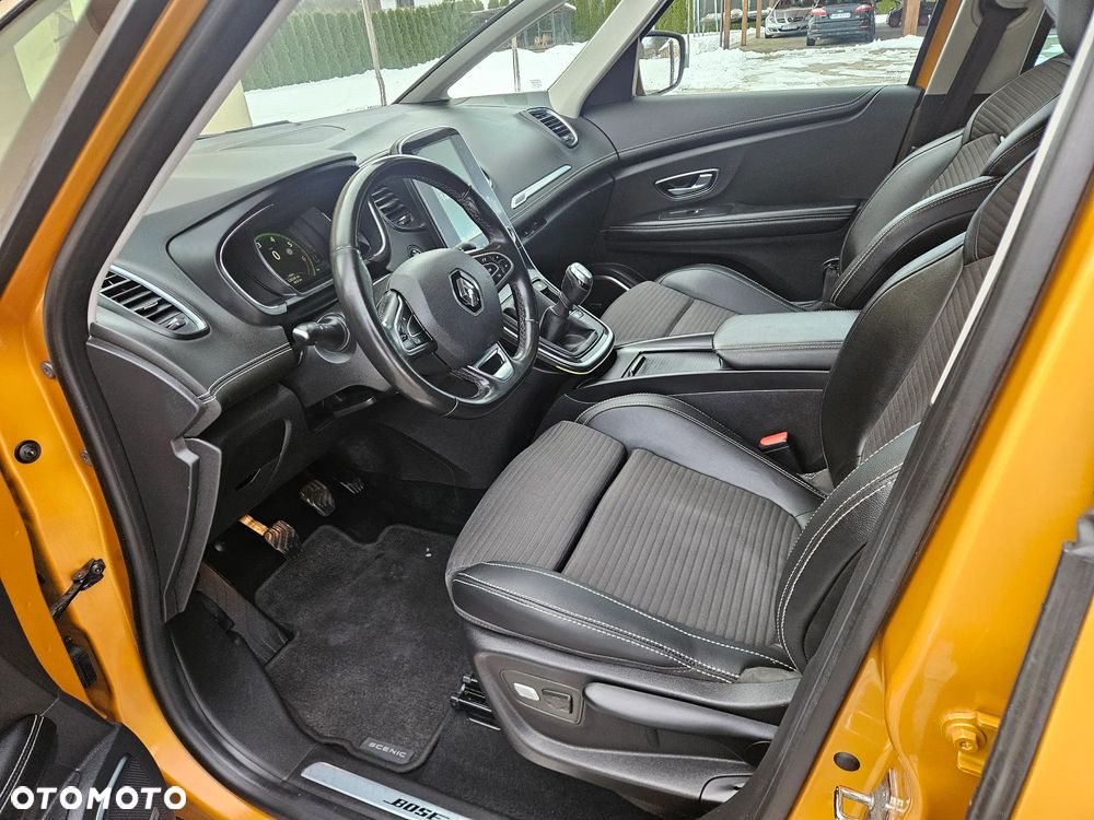 Renault Scenic 1.2 TCe Energy Bose - 25