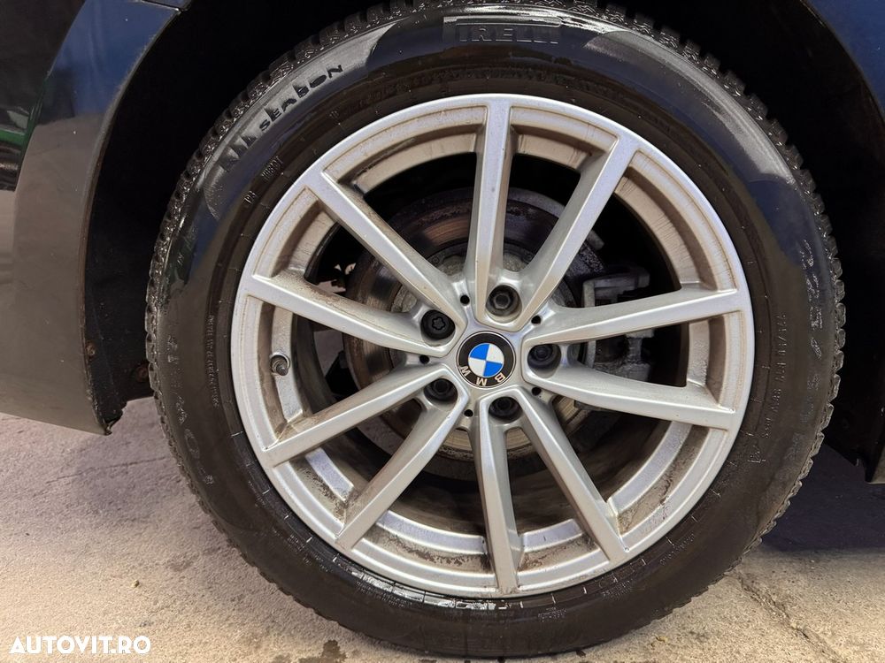 BMW Seria 3 320d xDrive AT - 12