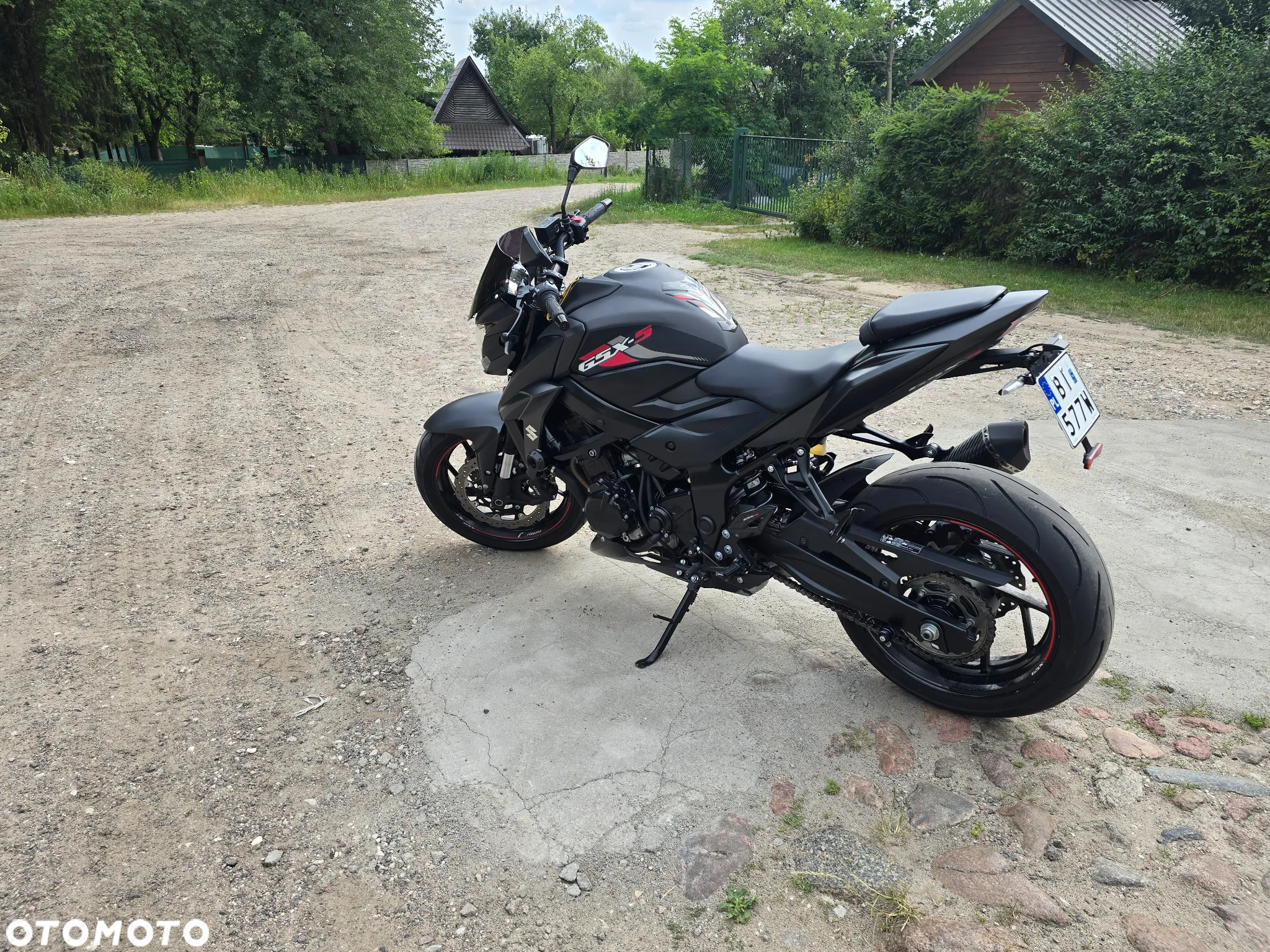 Suzuki GSX - 3
