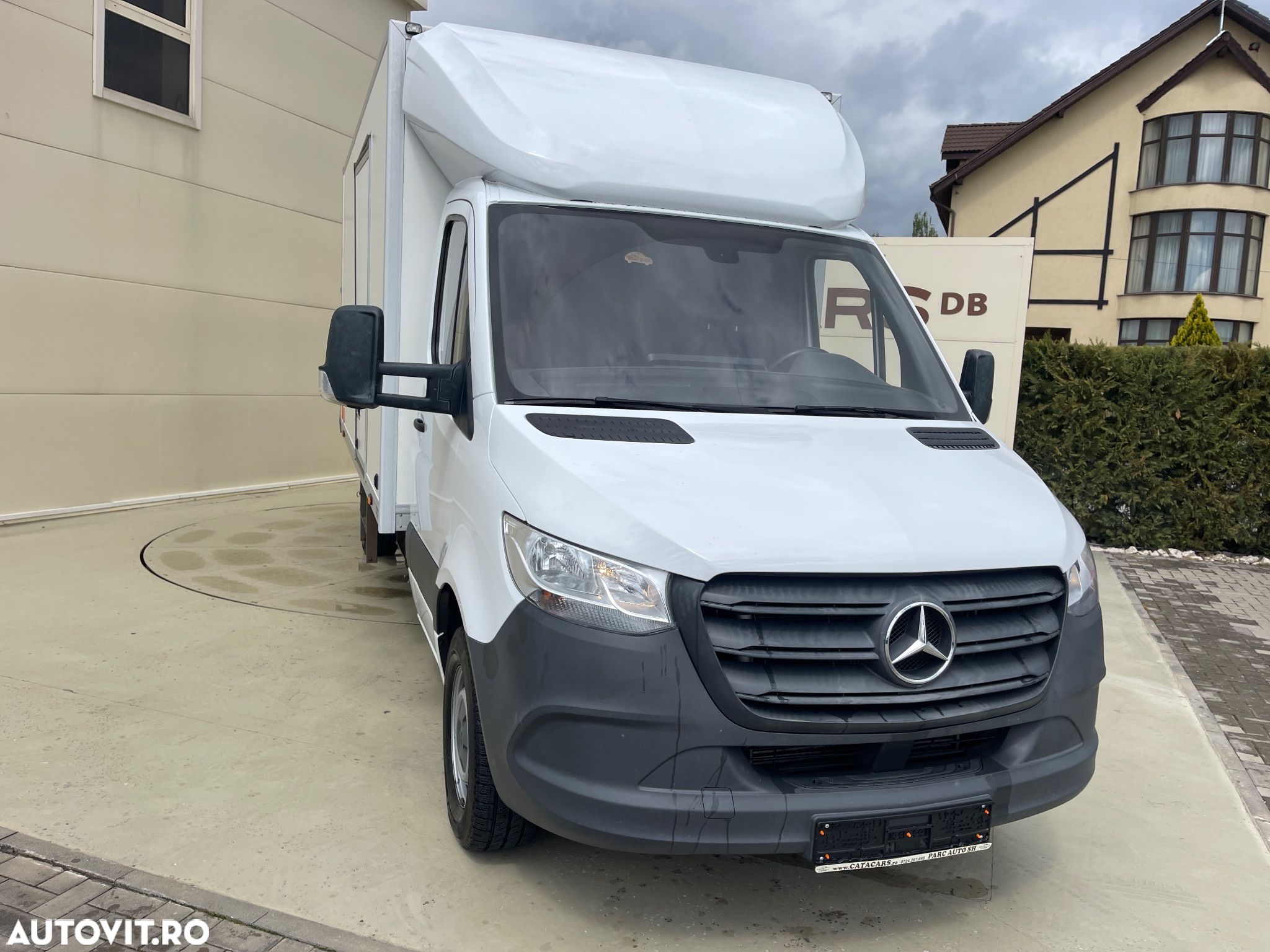 Mercedes-Benz Sprinter 319 3.0CDI V6  KOFFER  LIFT  AUTOMAT - 1
