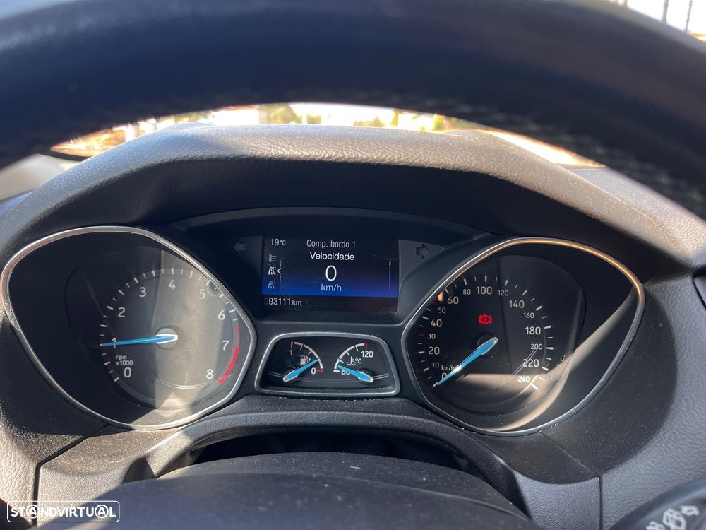 Ford Focus SW 1.0 EcoBoost ST-Line - 49