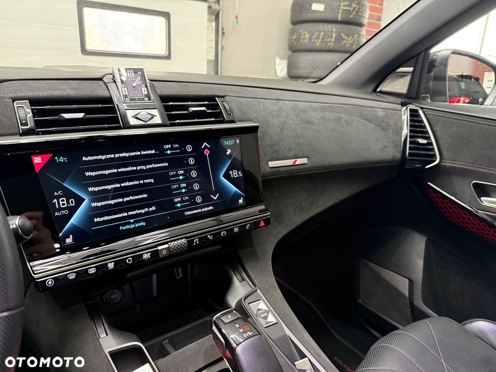 DS Automobiles DS 7 Crossback 1.6 E-Tense Performance Line + - 34