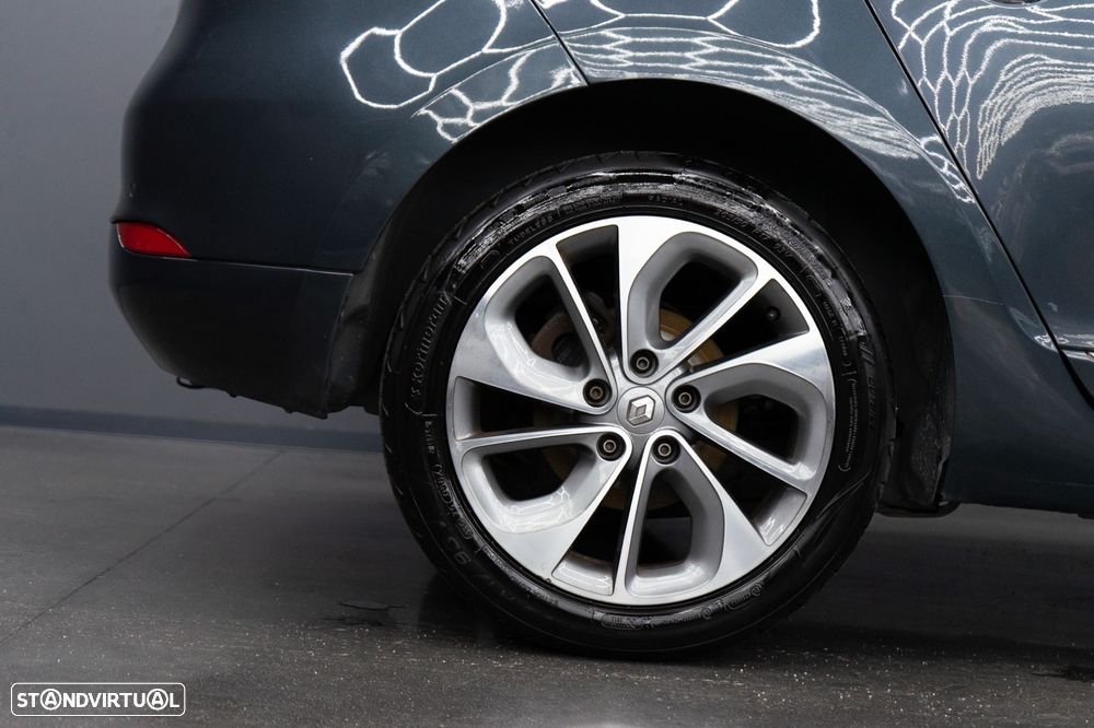 Renault Mégane 1.5 dCi Bose Edition - 14