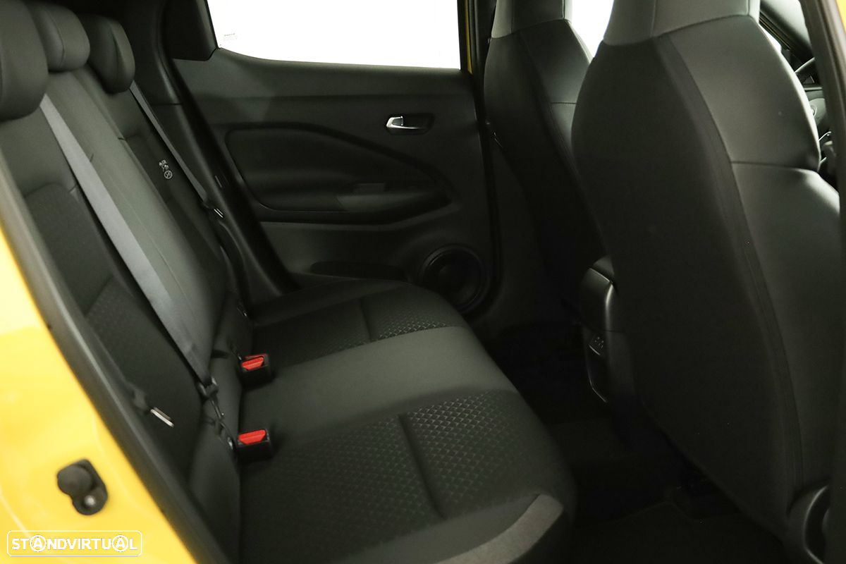 Nissan Juke 1.0 DIG-T N-Connecta - 22