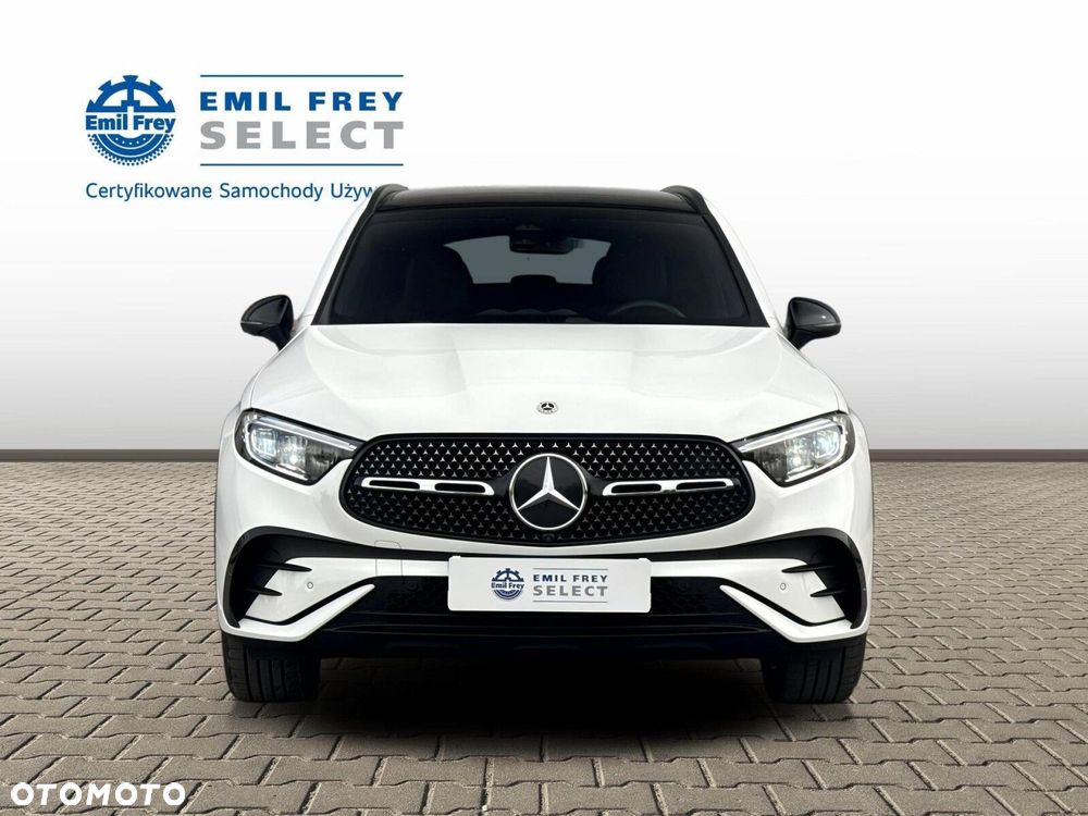 Mercedes-Benz GLC - 9