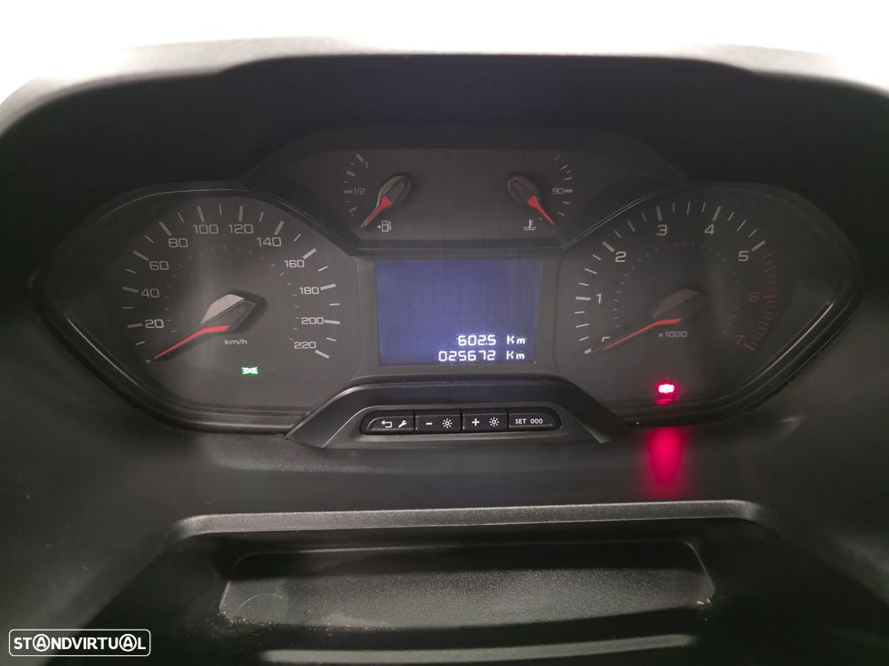 Peugeot PARTNER 1.6 BLUEHDI 25.000KMS APENAS - 37