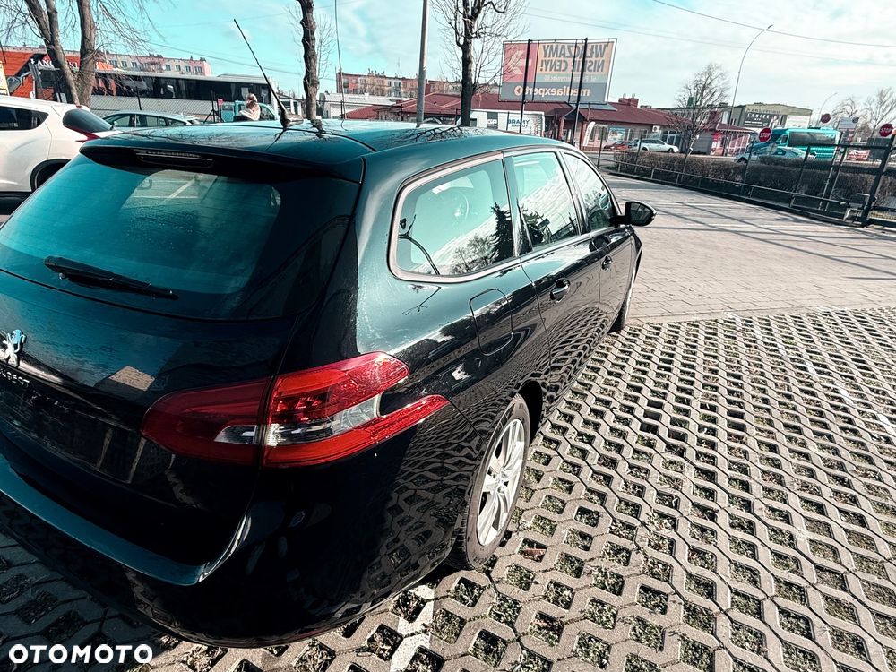 Peugeot 308 - 11