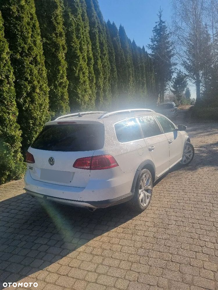 Volkswagen Passat Alltrack 2.0 TDI 4Mot DSG - 3