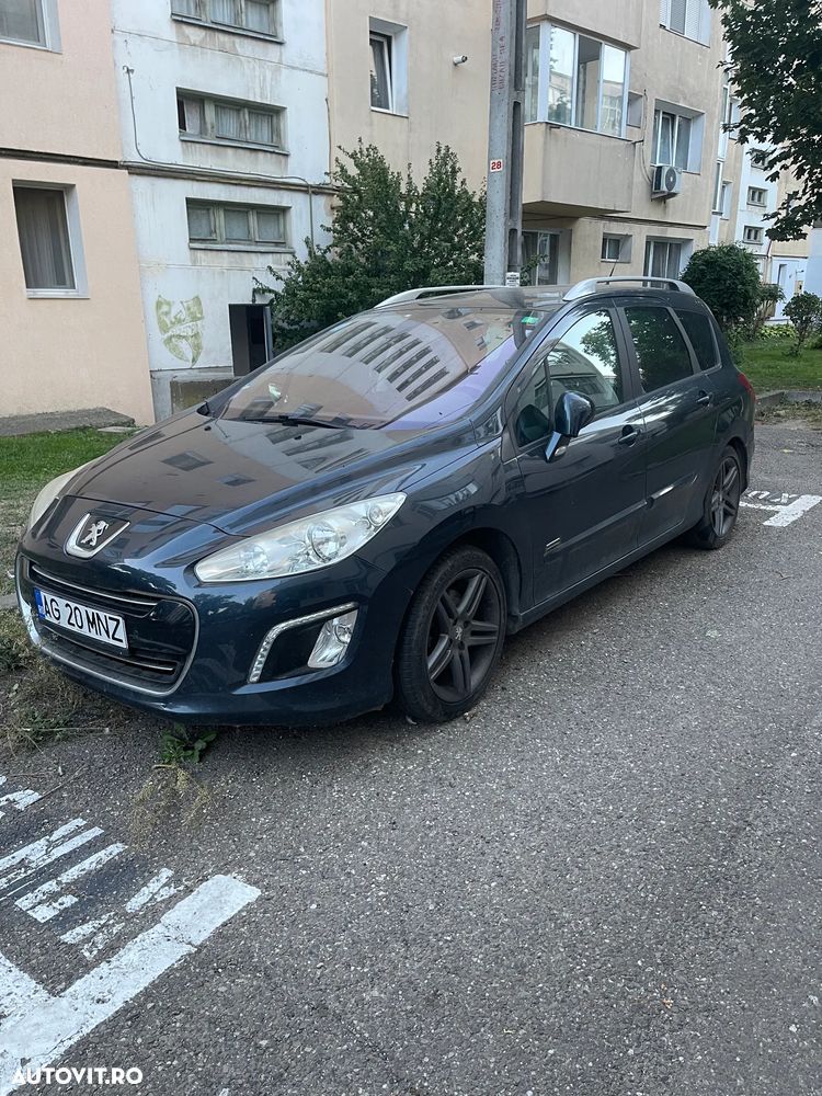 Peugeot 308 - 1