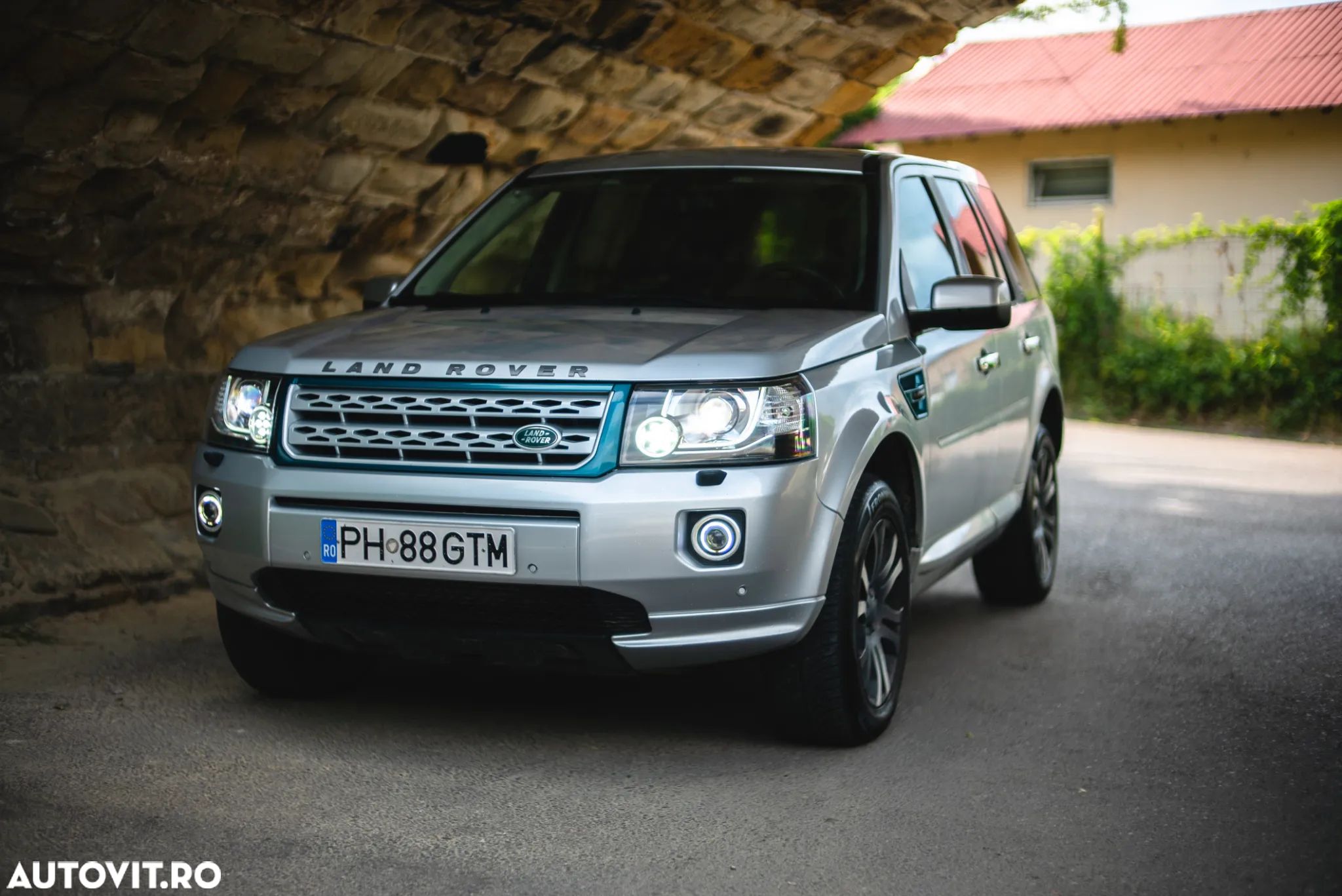 Land Rover Freelander - 1