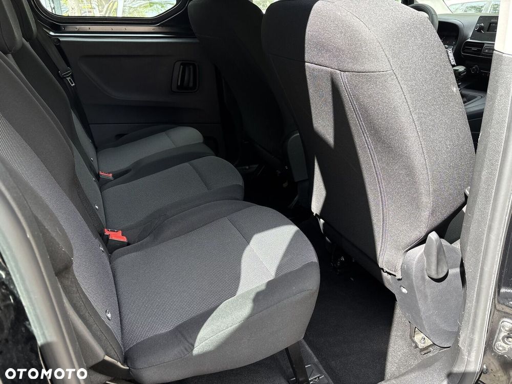 Toyota Proace City Verso 1.5 D-4D Combi - 20