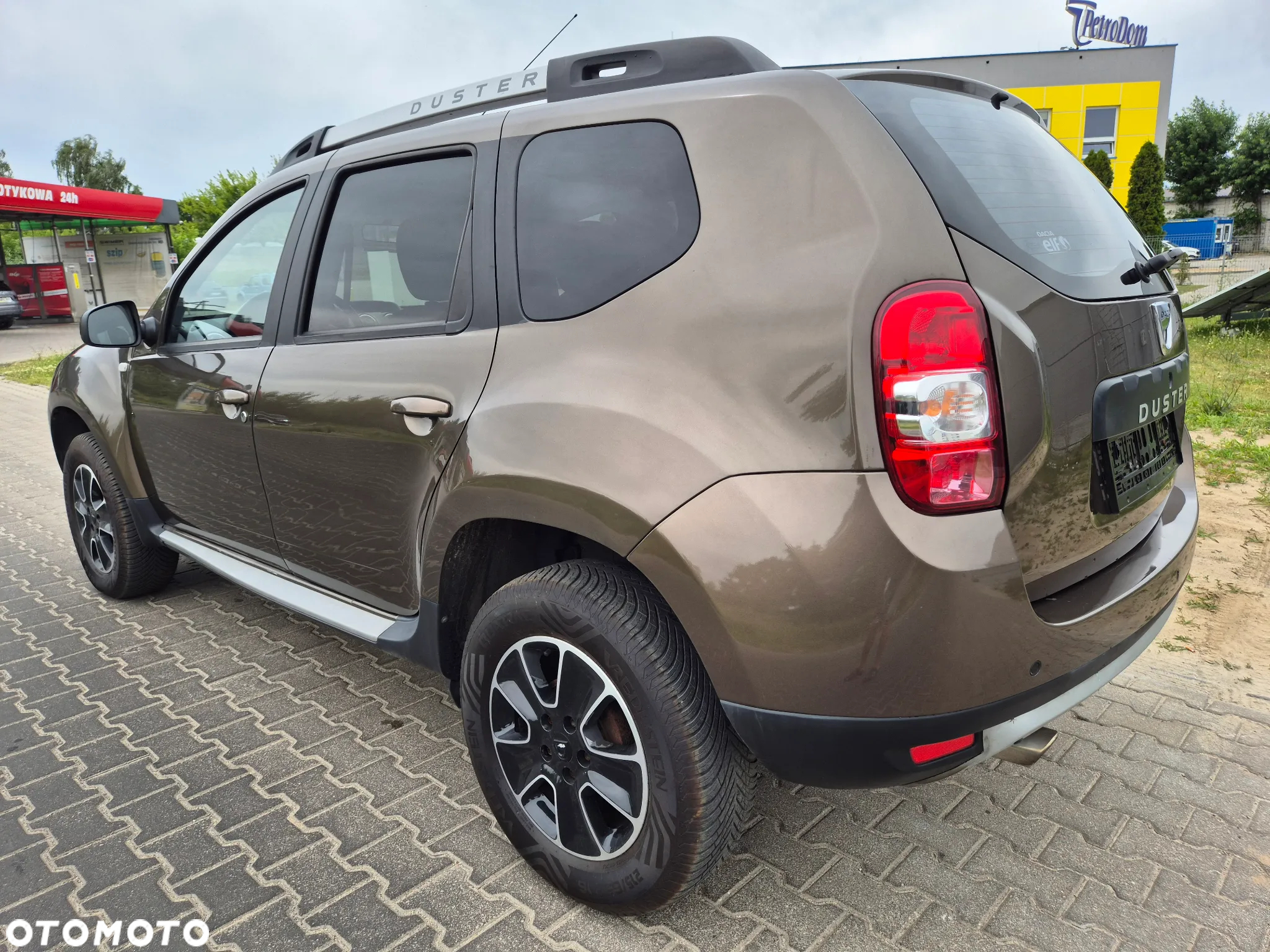 Dacia Duster 1.2 TCe Comfort 4WD - 17