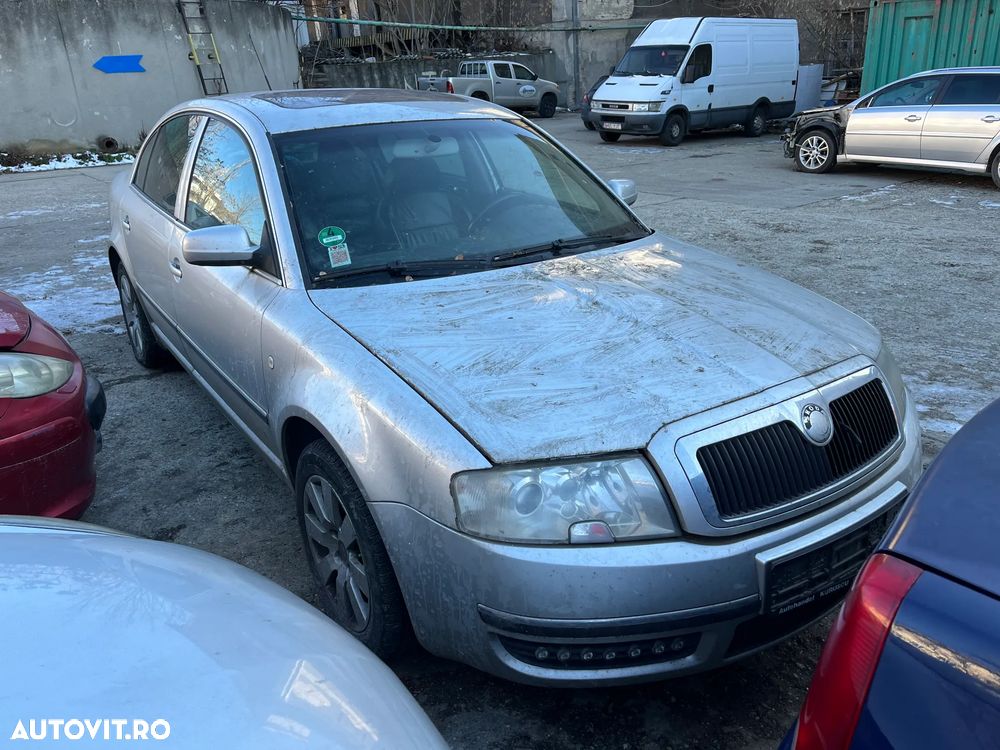 Dezmembrez Skoda Superb 1 gri argintiu 2,5 TDI 2004 - 10