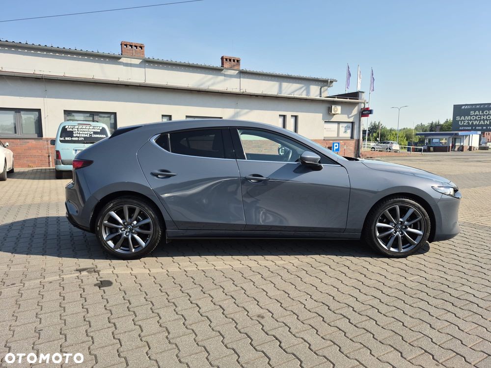 Mazda 3 - 4
