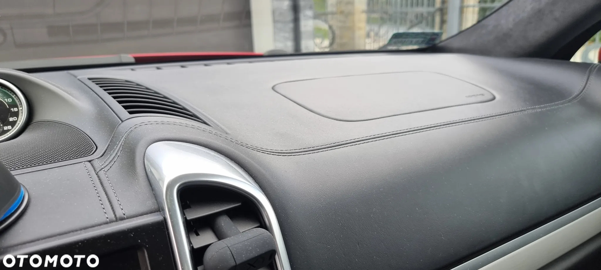 Porsche Cayenne GTS - 17
