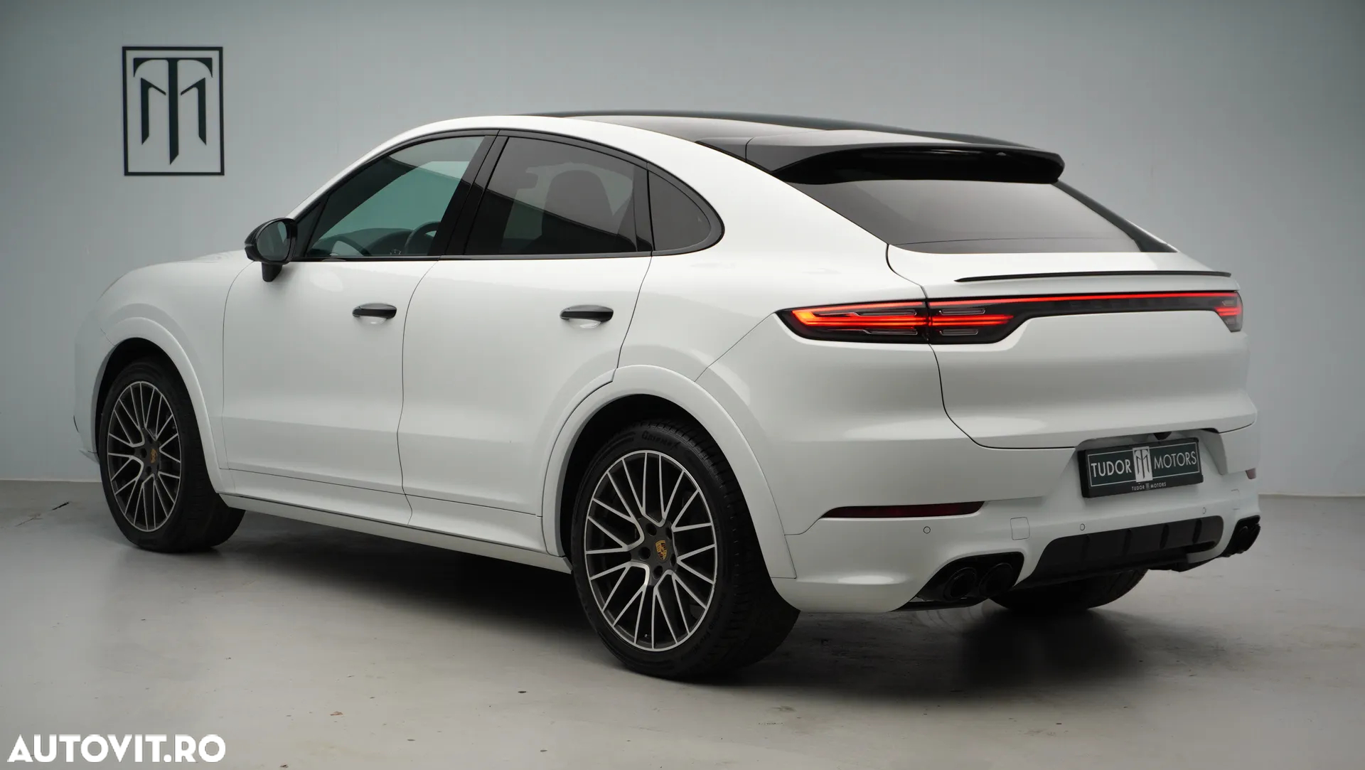 Porsche Cayenne Coupe Standard - 6