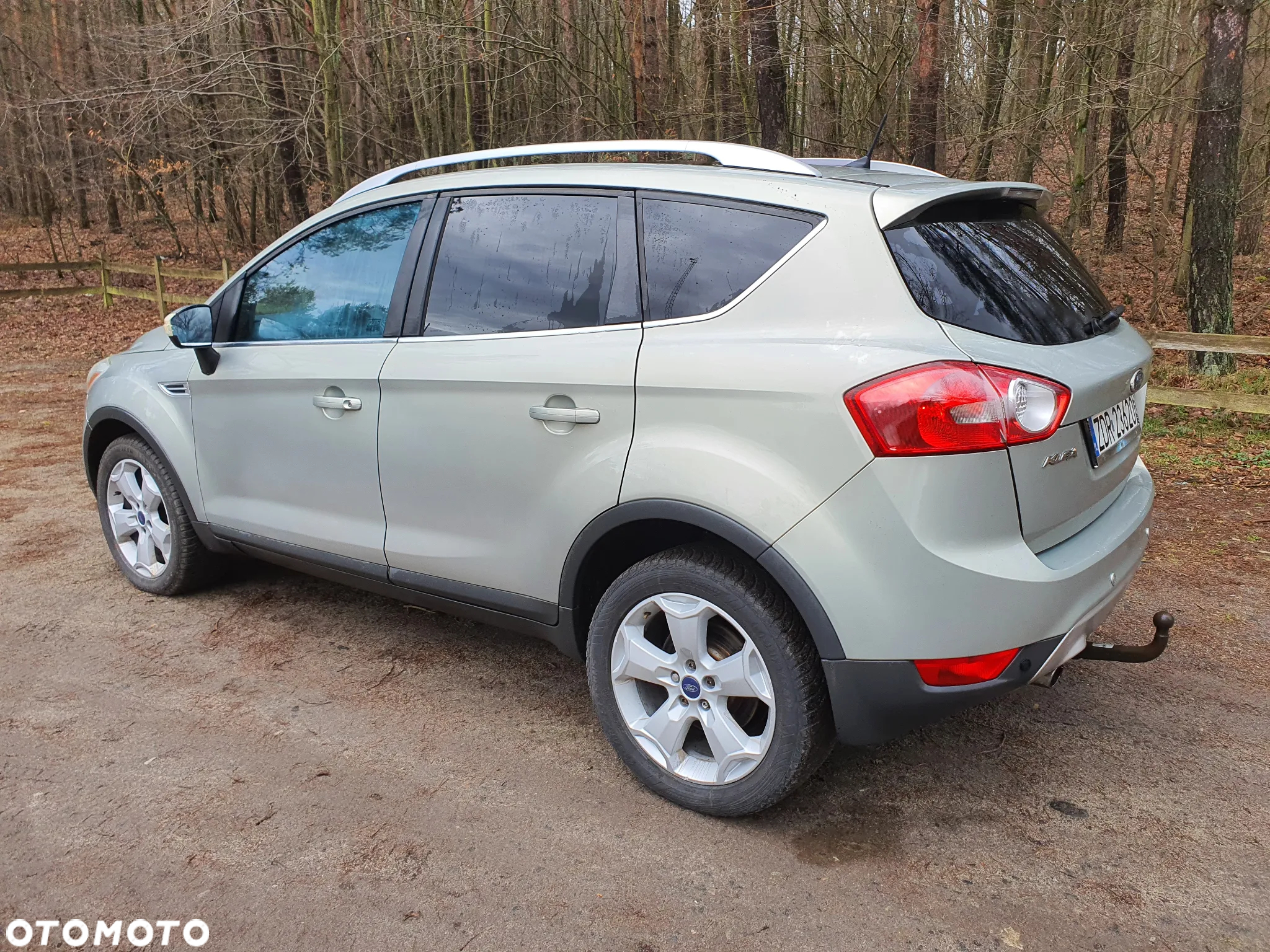 Ford Kuga 2.0 TDCi Titanium - 8