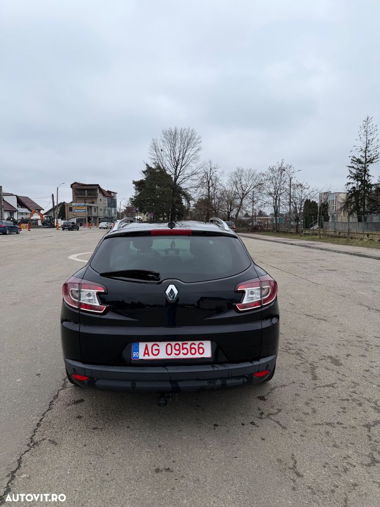 Renault Megane ENERGY dCi 110 Start & Stop Bose Edition - 11