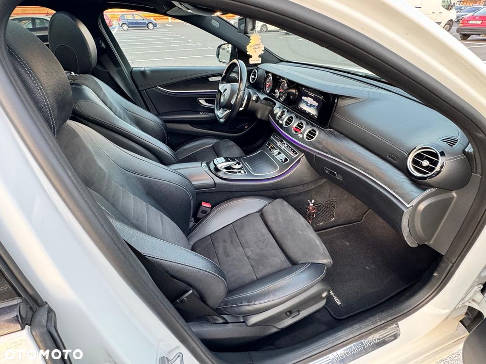 Mercedes-Benz Klasa E 220 d 4-Matic Business Edition 9G-TRONIC - 15