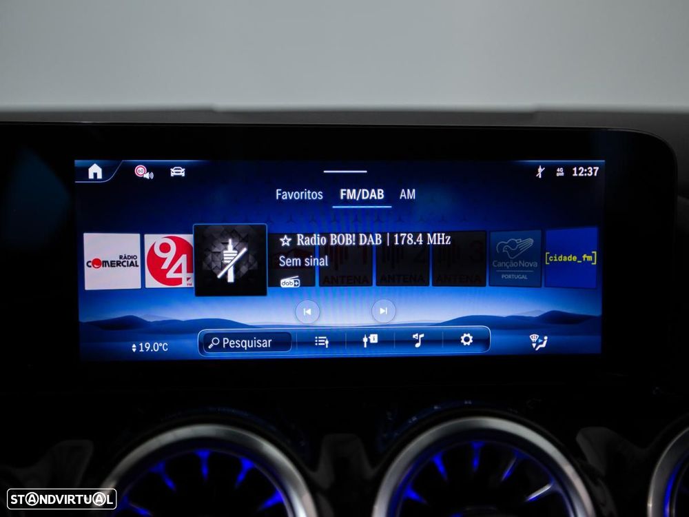 Mercedes-Benz GLA 180 7G-DCT Progressive Advanced - 25