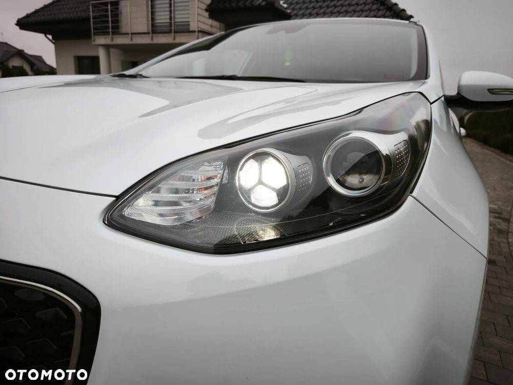 Kia Sportage 2.0 CRDI 2WD Attract - 34