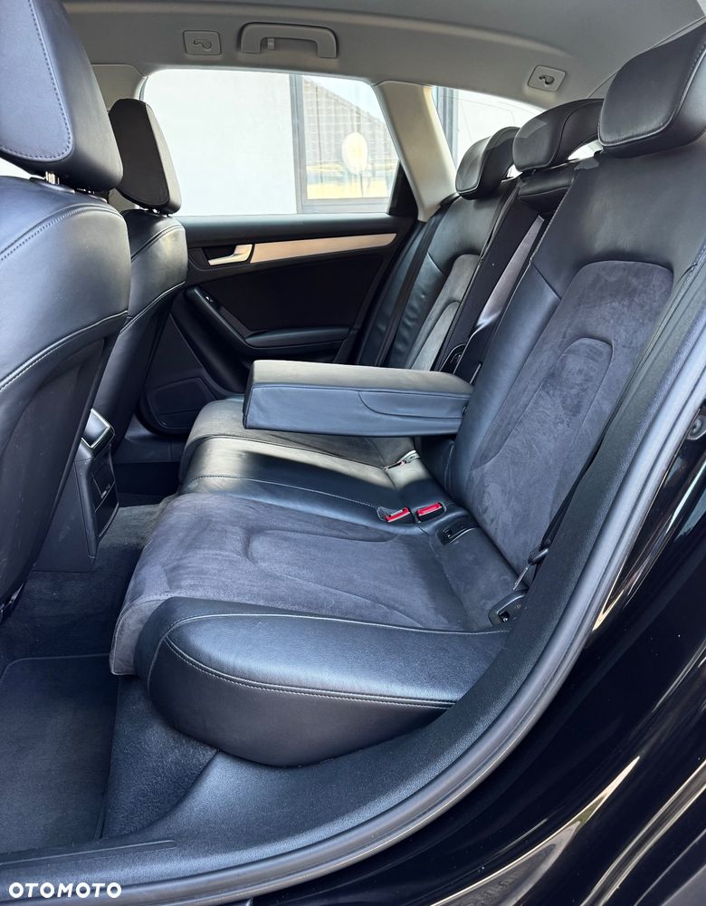 Audi A4 Avant 2.0 TDI DPF quattro S tronic S line Sportpaket - 14