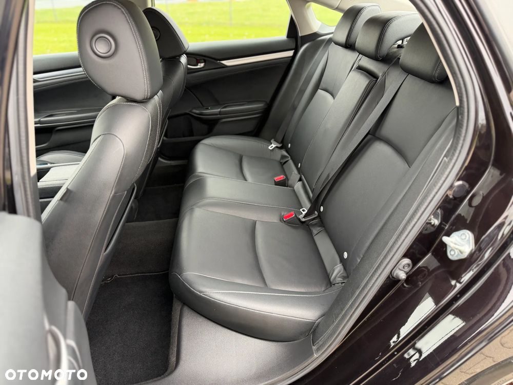 Honda Civic 1.5 i-VTEC Turbo Executive - 22