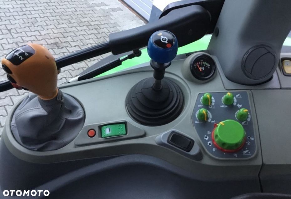 Deutz-Fahr Agrotron K120 z ładowaczem czołowym Ciągnik , 2008 - 6