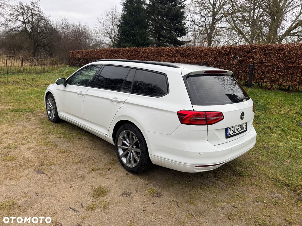 Volkswagen Passat 2.0 TDI (BlueMotion Technology) DSG Comfortline - 15