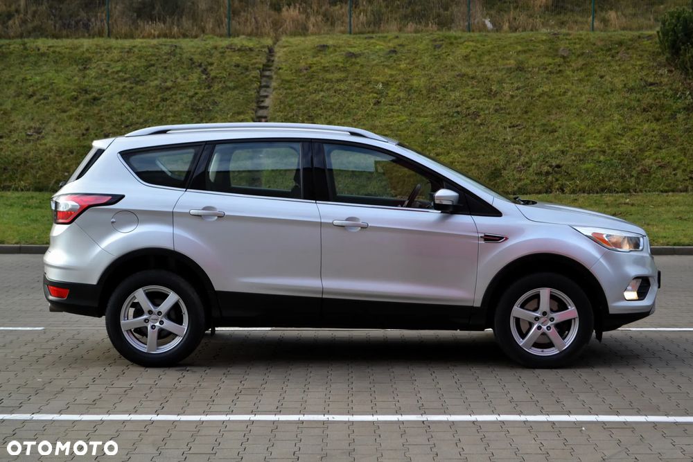 Ford Kuga 2.0 TDCi 4x4 Trend - 28